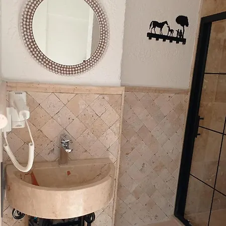 Lalasa Alacati * Çeşme