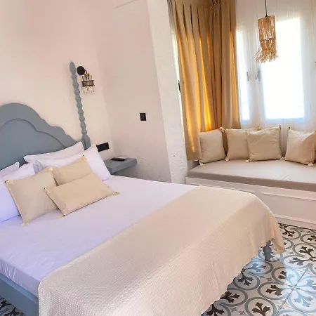 Lalasa Alacati * Çeşme