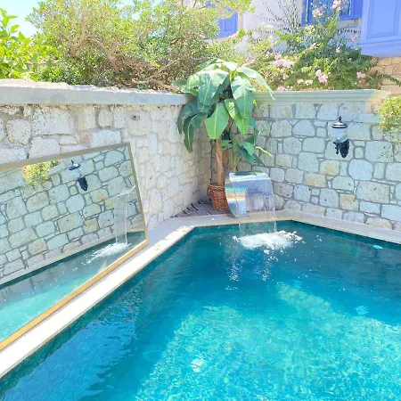 Lalasa Alacati فندق *